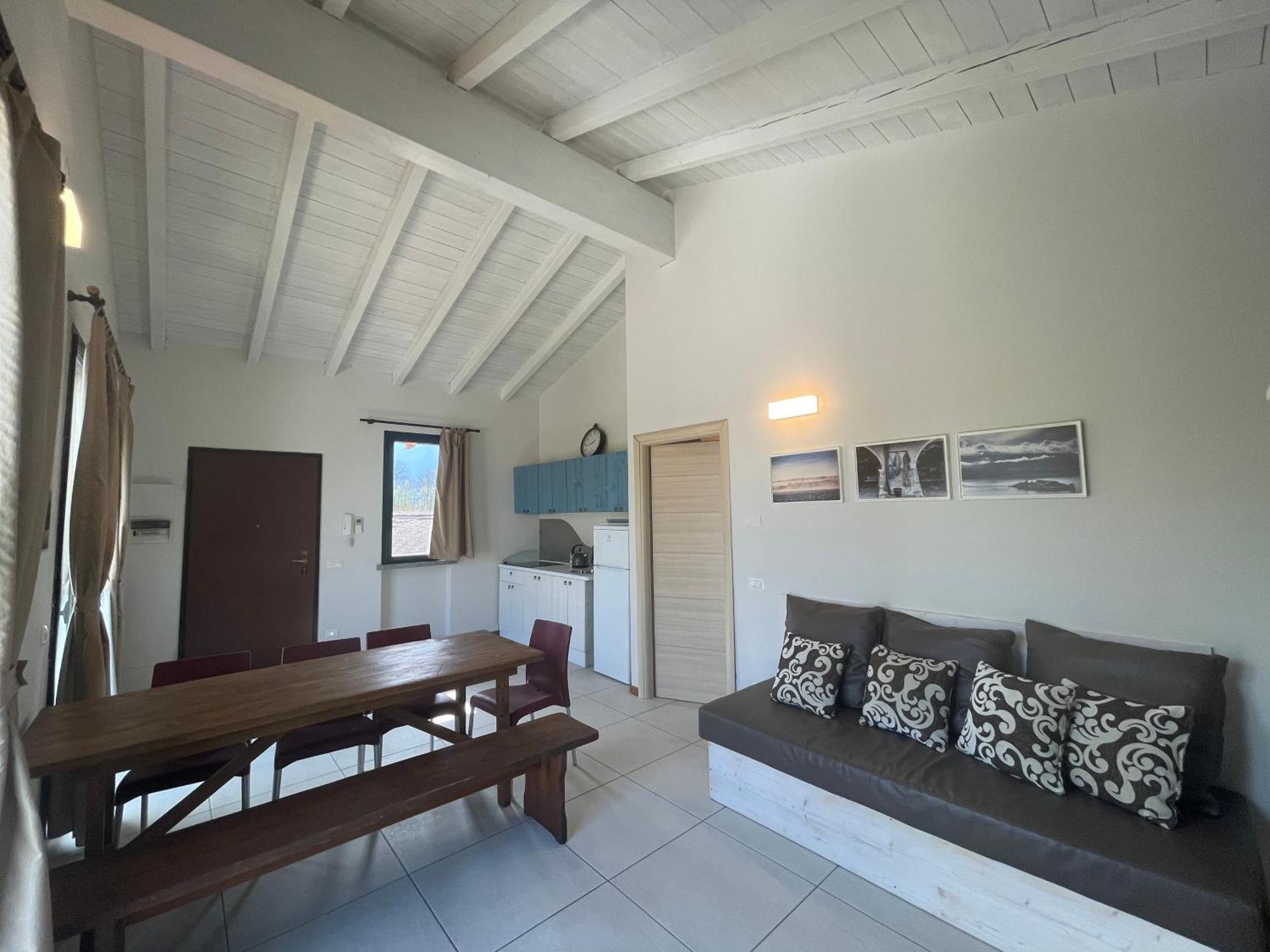 Il Borgo Delle Arti Hotel แวร์บาเนีย ห้อง รูปภาพ