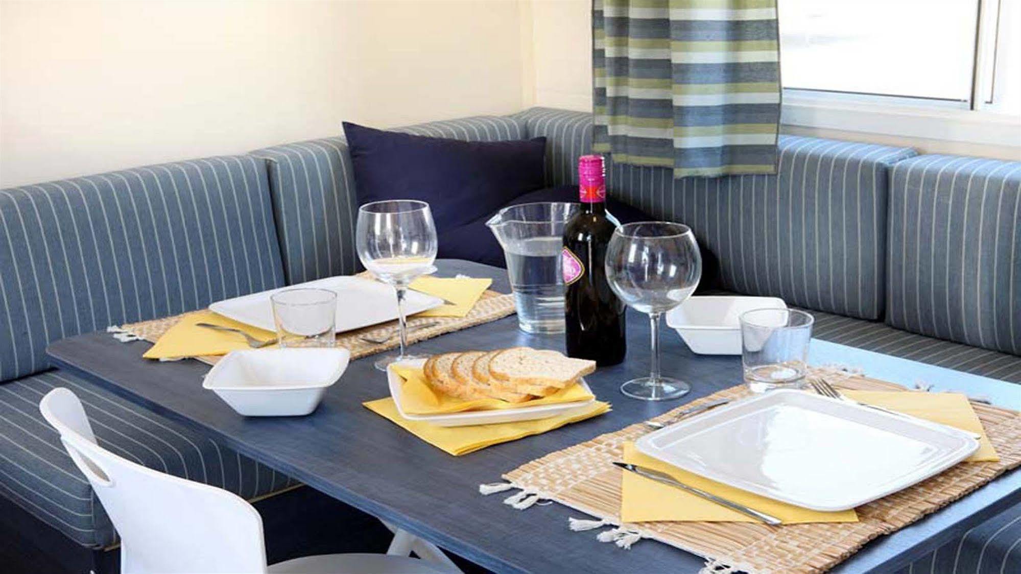 Il Borgo Delle Arti Hotel แวร์บาเนีย ภายนอก รูปภาพ